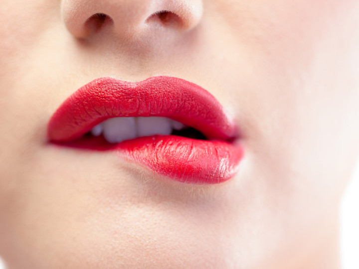 Sencillos trucos de maquillaje para hacer a diario